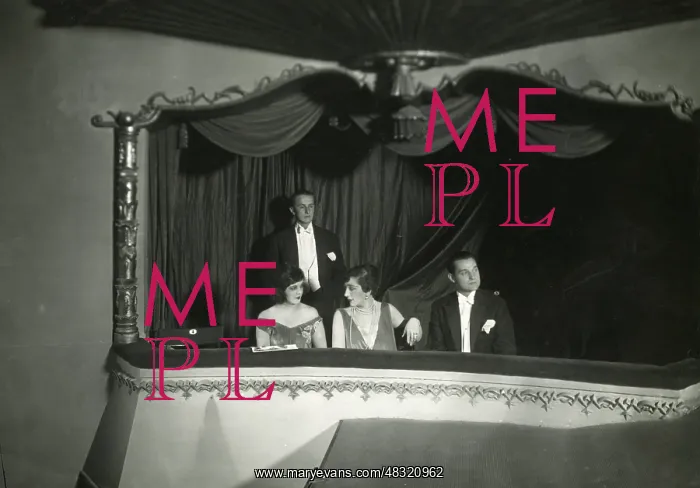 : Box at a premiere, 1920s : Box at a premiere, 1920s