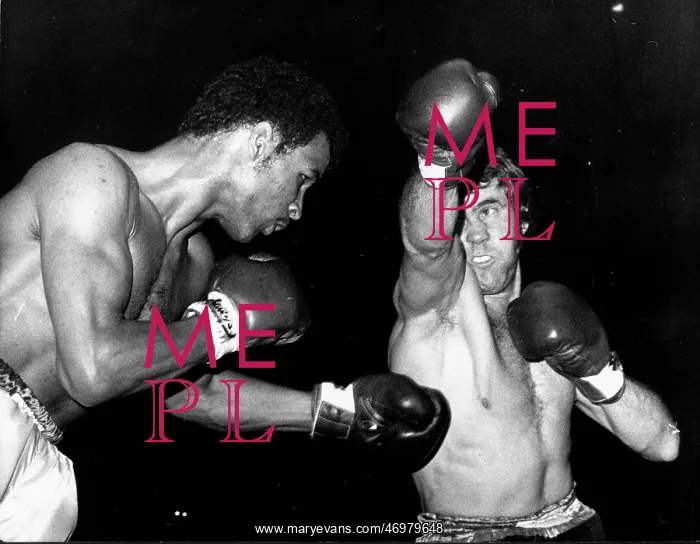 : Boxer Chris Finnegan 1944 - 2009 : Boxer Chris Finnegan 1944 - 2009