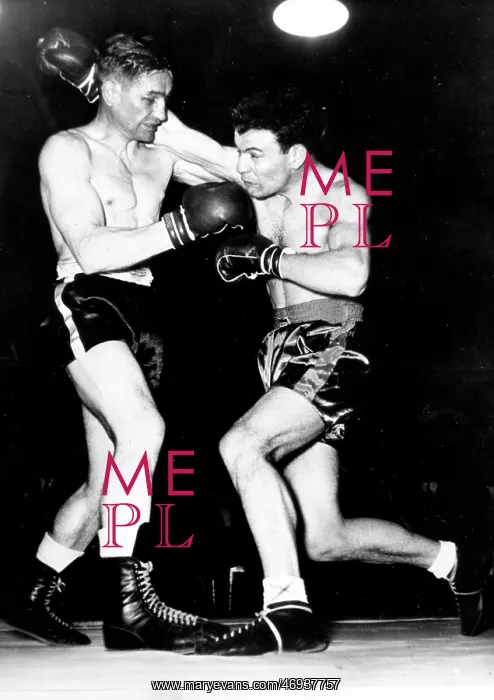 : Boxer Cliff Curvis : Boxer Cliff Curvis