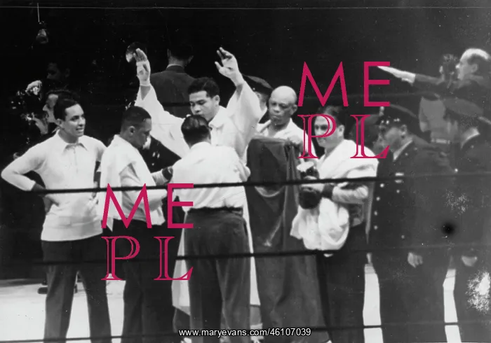 : The boxer Joe Louis in his victory : The boxer Joe Louis in his victory