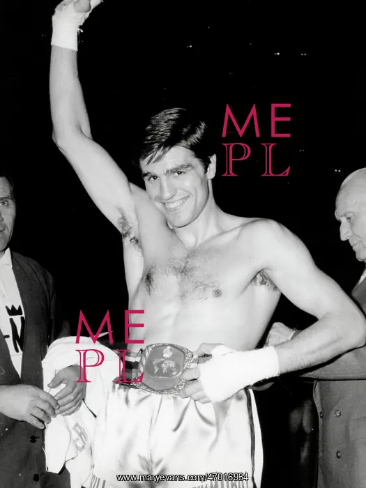 : Boxer Nino Benvenuti 1938 - : Boxer Nino Benvenuti 1938 -