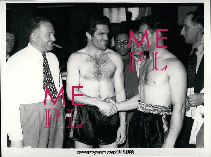 : Boxing. Jul. 07, 1946 - Gus Lesnevich And Freddie Mills Weigh In For World : Boxing. Jul. 07, 1946 - Gus Lesnevich And Freddie Mills Weigh In For World