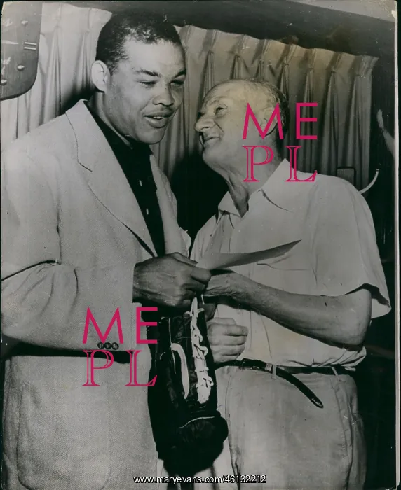 : Boxing. Jul. 07, 1948 - The Brown Bomber Counts Himself Out Joe Louis Hands : Boxing. Jul. 07, 1948 - The Brown Bomber Counts Himself Out Joe Louis Hands