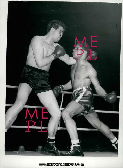 : Boxing. Mar. 03, 1954 - Yolande Pompee Versus Ivano Fontana at Earl's Court : Boxing. Mar. 03, 1954 - Yolande Pompee Versus Ivano Fontana at Earl's Court