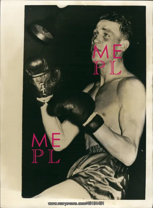 : Boxing. Mar. 03, 1954 - To fight Randolph Turpin; Photo Shows Olle Bengtsson : Boxing. Mar. 03, 1954 - To fight Randolph Turpin; Photo Shows Olle Bengtsson