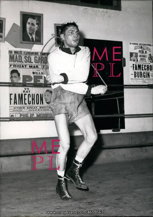  : Boxing. Oct. 10, 1954 - Famechon to fight saddler next Monday in Paris