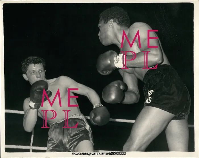 : Boxing. May 19, 1955 - The Yes Girl: Beautiful Italian film star Giovanna Ralli : Boxing. May 19, 1955 - The Yes Girl: Beautiful Italian film star Giovanna Ralli