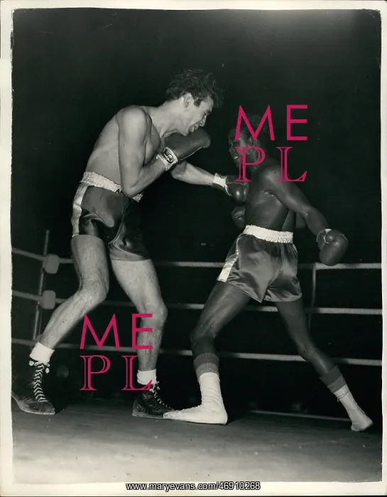 : Boxing. Feb. 02, 1956 - Peter Waterman gains points decision over Kid Gavilan : Boxing. Feb. 02, 1956 - Peter Waterman gains points decision over Kid Gavilan