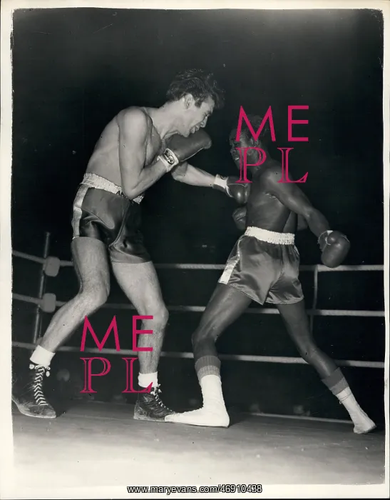 : Boxing. Feb. 02, 1956 - Peter Waterman Gains Points Decision Over Kid Gavilan : Boxing. Feb. 02, 1956 - Peter Waterman Gains Points Decision Over Kid Gavilan