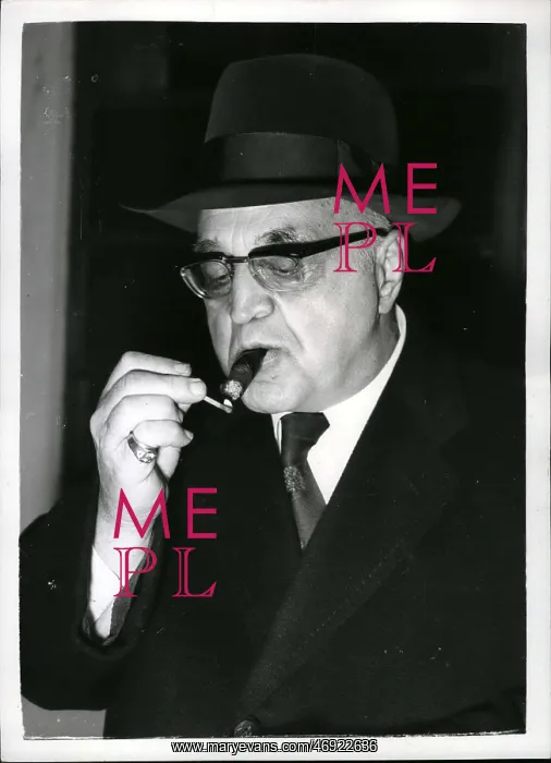 : Boxing. Dec. 10, 1956 - 10-12-56 Al Weill comes to London : Boxing. Dec. 10, 1956 - 10-12-56 Al Weill comes to London