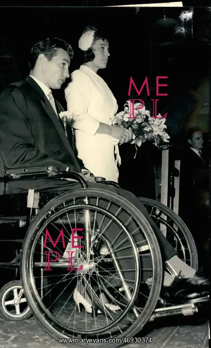 : Boxing. Jan. 01, 1958 - CRIPPLED BOXER WEDS: HILAIRE PRATESI : Boxing. Jan. 01, 1958 - CRIPPLED BOXER WEDS: HILAIRE PRATESI