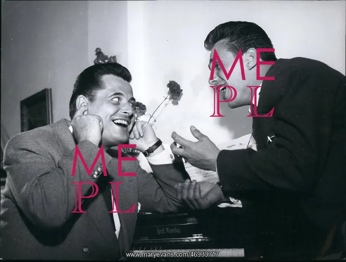 : Boxing. Aug. 08, 1959 - Bubi the singing boxer; Gustav Scholz called Bubi : Boxing. Aug. 08, 1959 - Bubi the singing boxer; Gustav Scholz called Bubi
