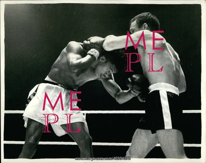 : Boxing. Sep. 09, 1961 - TONIGHT'S LIGHTWEIGHT CONTEST AT WEMBLEY DAVE CHARNLEY : Boxing. Sep. 09, 1961 - TONIGHT'S LIGHTWEIGHT CONTEST AT WEMBLEY DAVE CHARNLEY