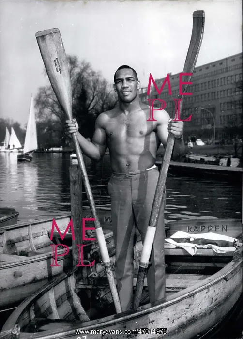 : Boxing. Apr. 07, 1965 - The Oars safely in his hands : Boxing. Apr. 07, 1965 - The Oars safely in his hands