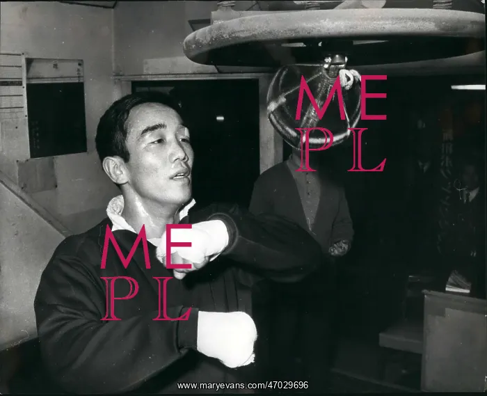 : Boxing. Dec. 12, 1967 - Mitsunori Seki to fight Howard Winstone for World : Boxing. Dec. 12, 1967 - Mitsunori Seki to fight Howard Winstone for World