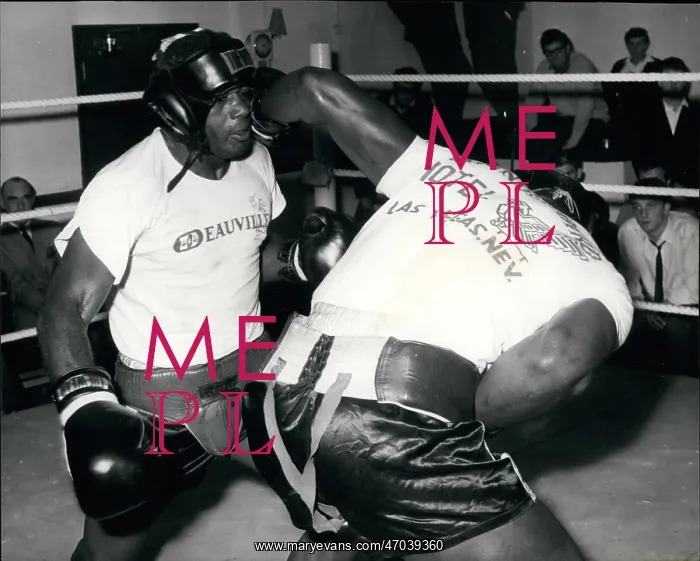 : Boxing. Sep. 09, 1966 - FLOYD PATTERSON TRAINS FOR COOPER FIGHT : Boxing. Sep. 09, 1966 - FLOYD PATTERSON TRAINS FOR COOPER FIGHT
