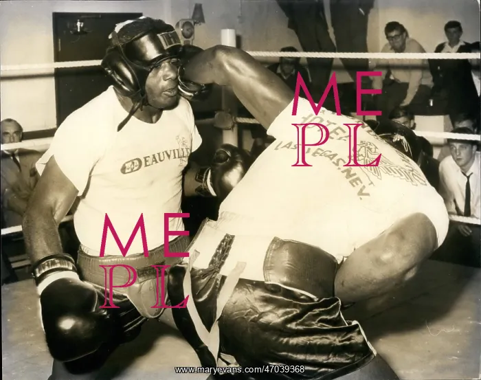 : Boxing. Sep. 09, 1966 - FLOYD PATTERSON TRAINS FOR COOPER FIGHT : Boxing. Sep. 09, 1966 - FLOYD PATTERSON TRAINS FOR COOPER FIGHT