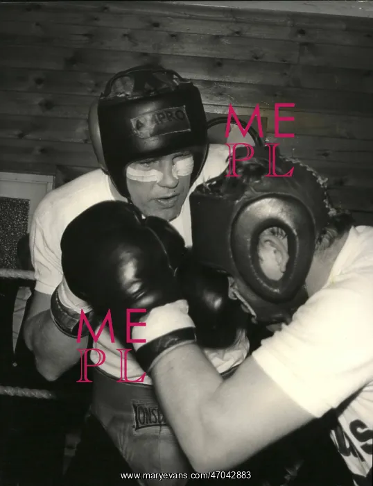 : Boxing. Mar. 03, 1967 - BILLY WALKER TRAINS FOR MILDENBERGER FIGHT : Boxing. Mar. 03, 1967 - BILLY WALKER TRAINS FOR MILDENBERGER FIGHT