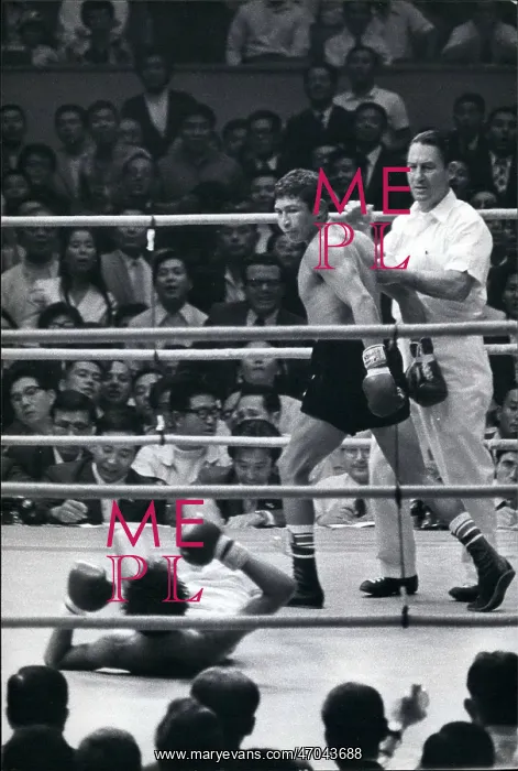 : Boxing. WORLD TITLE FIGHT IN TOKYO. SAIJO LOSES HIS WORLD TITLE : Boxing. WORLD TITLE FIGHT IN TOKYO. SAIJO LOSES HIS WORLD TITLE