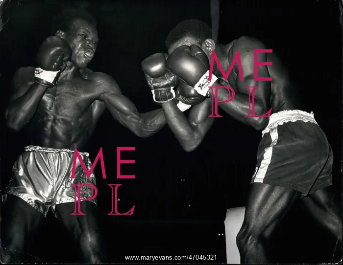 : Boxing. 1970 - Sterling's Winning way. London : Boxing. 1970 - Sterling's Winning way. London