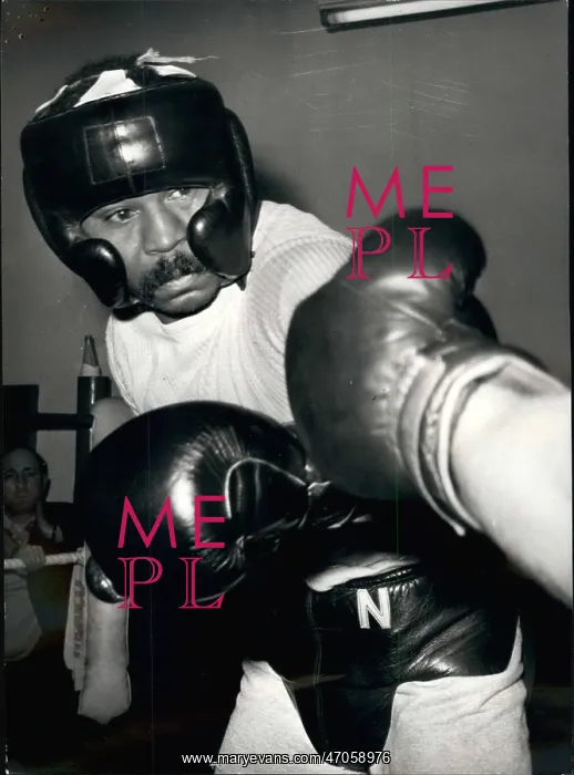 : Boxing. Mar. 03, 1972 - World Welterweight champion trains for title fight in London. : Boxing. Mar. 03, 1972 - World Welterweight champion trains for title fight in London.