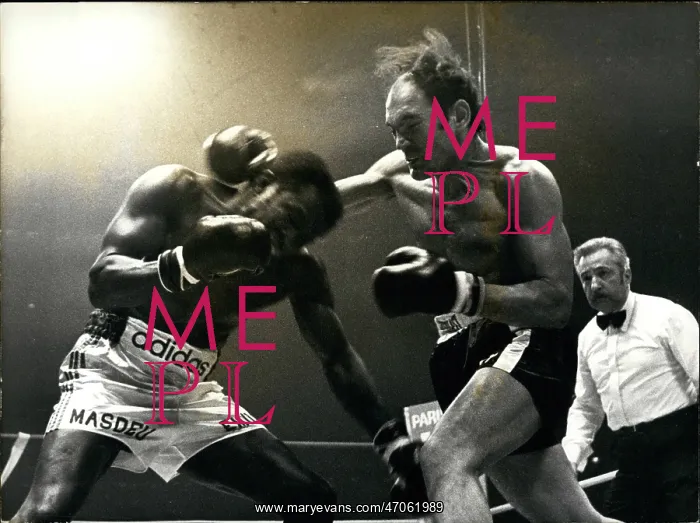 : Boxing. Mar. 03, 1973 - Max Cohen ties up with Griffith : Boxing. Mar. 03, 1973 - Max Cohen ties up with Griffith