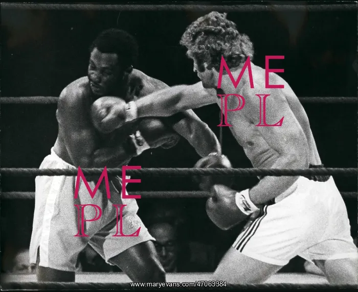 : Boxing. Jul. 07, 1973 - Joe Frazier Beats Joe Bugner On Points : Boxing. Jul. 07, 1973 - Joe Frazier Beats Joe Bugner On Points