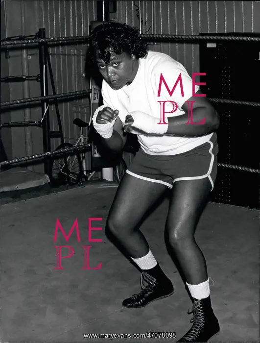 : Boxing. Oct. 10, 1974 - World's first black women boxers - Jackie Tonawanda : Boxing. Oct. 10, 1974 - World's first black women boxers - Jackie Tonawanda