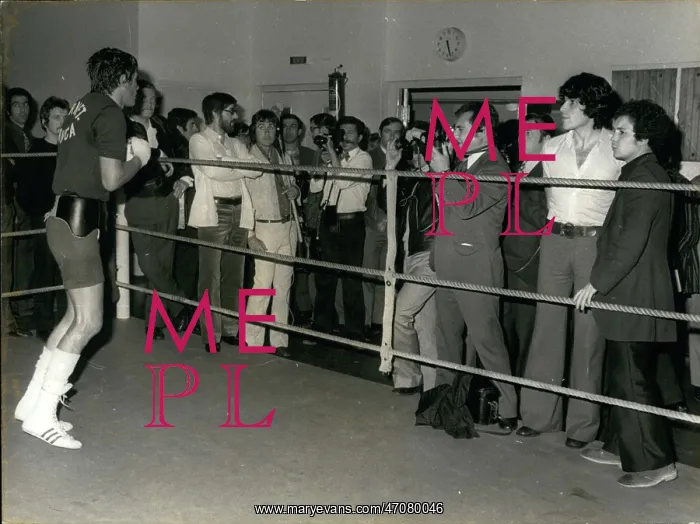 : Boxing. Jun. 13, 1972 - As soon as he arrived in Paris : Boxing. Jun. 13, 1972 - As soon as he arrived in Paris