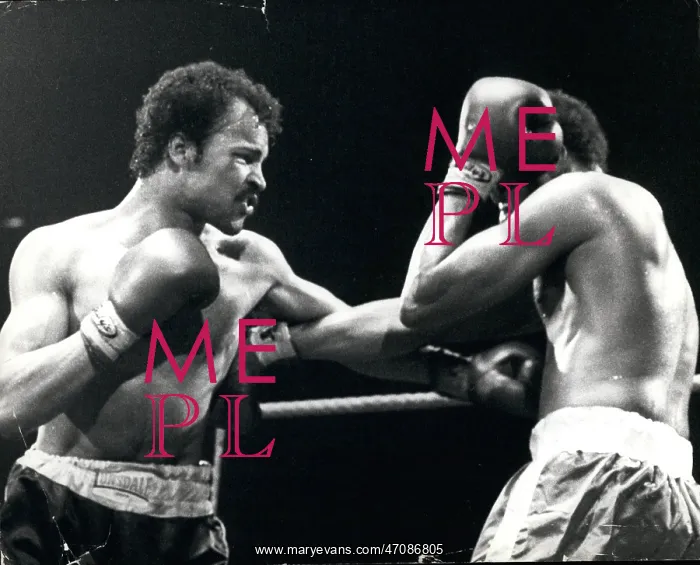 : Boxing. Feb. 02, 1978 - John Conteh beats Joe Cokes : Boxing. Feb. 02, 1978 - John Conteh beats Joe Cokes