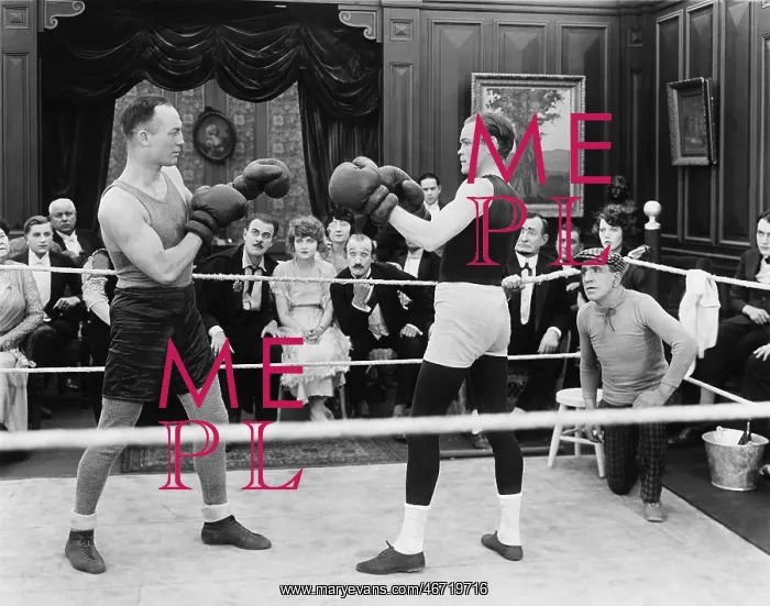 : Boxing match : Boxing match