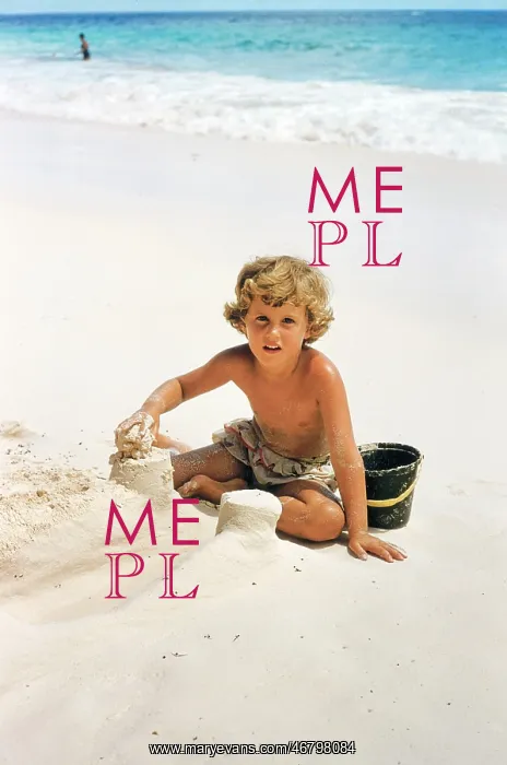 : boy - beach - sandcastles - Bermuda : boy - beach - sandcastles - Bermuda