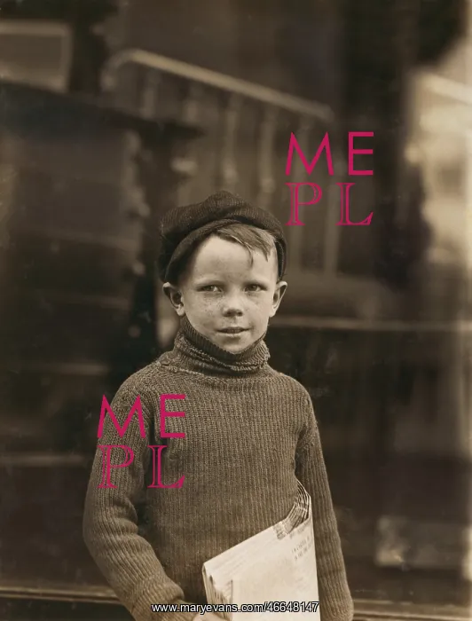 : Boy - Child Labour - Occupations - Newsboy : Boy - Child Labour - Occupations - Newsboy