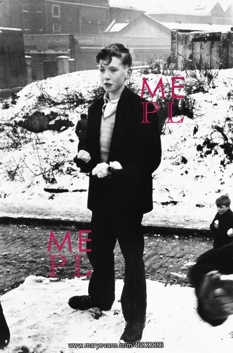 : Boy with snowballs in Wapping : Boy with snowballs in Wapping