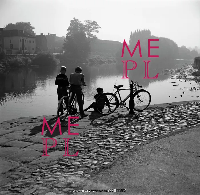: Boys with bikes by Bewdley Bridge : Boys with bikes by Bewdley Bridge