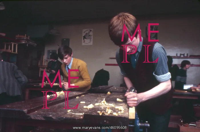 : Boys doing woodwork, Northern Ireland : Boys doing woodwork, Northern Ireland