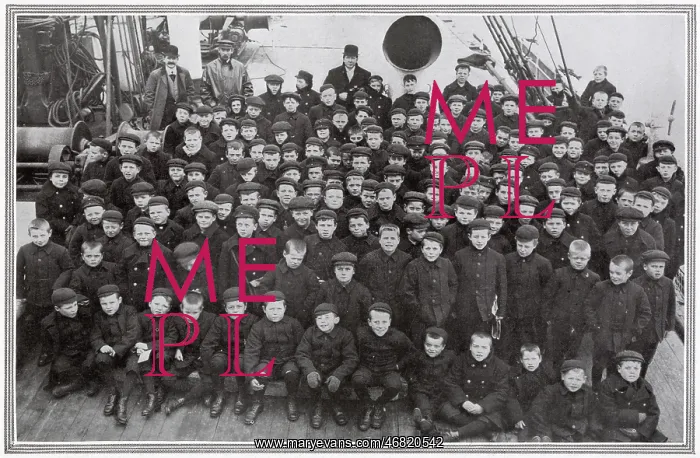 : Boys from Dr. Barnardo bound for Canada 1912 : Boys from Dr. Barnardo bound for Canada 1912