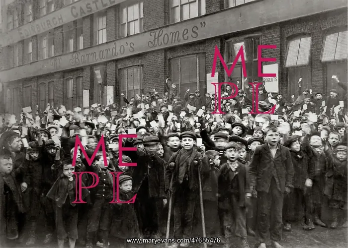 : Boys outside the Copperfield Road Ragged School, Mile End : Boys outside the Copperfield Road Ragged School, Mile End