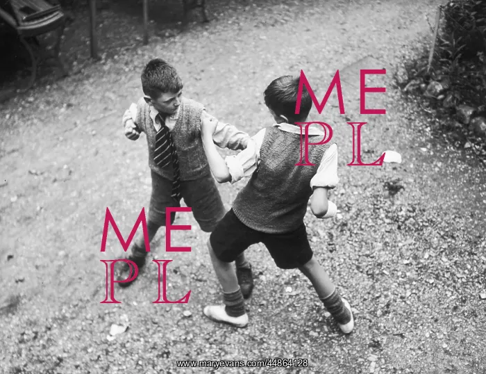 : BOYS PLAY FIGHTING : BOYS PLAY FIGHTING