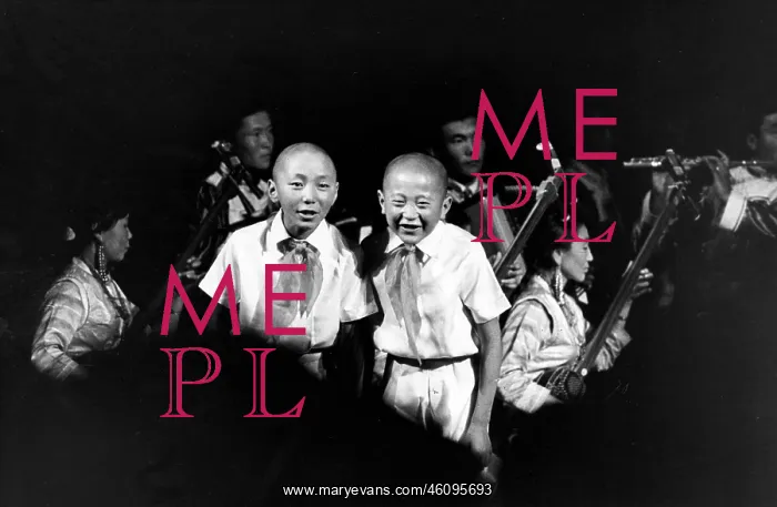 : Two boys singing in an Ulan Bator theatre, Mongolia : Two boys singing in an Ulan Bator theatre, Mongolia