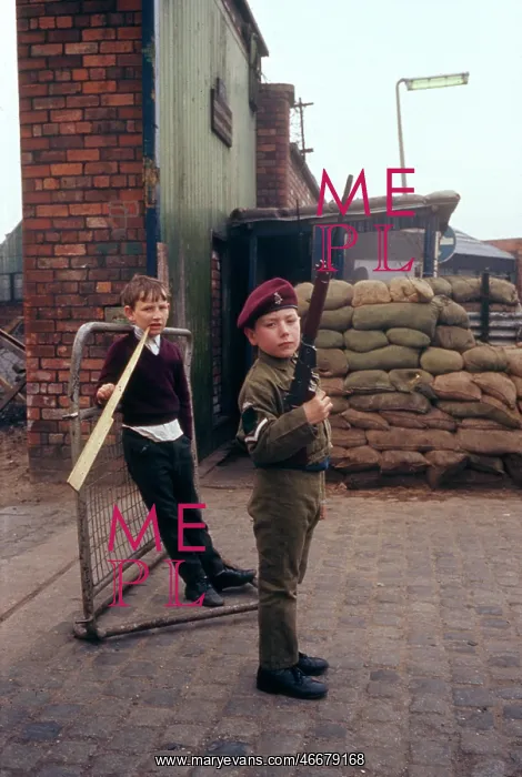 : Two boys, one in uniform, Northern Ireland : Two boys, one in uniform, Northern Ireland