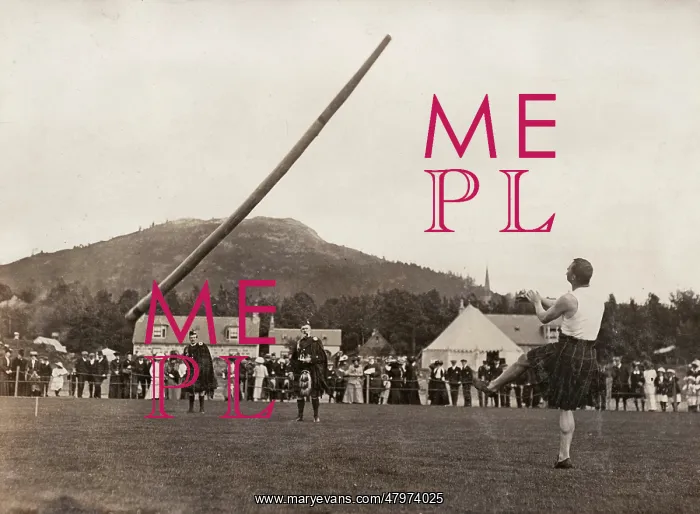 : Braemar Gathering, tossing the caber : Braemar Gathering, tossing the caber