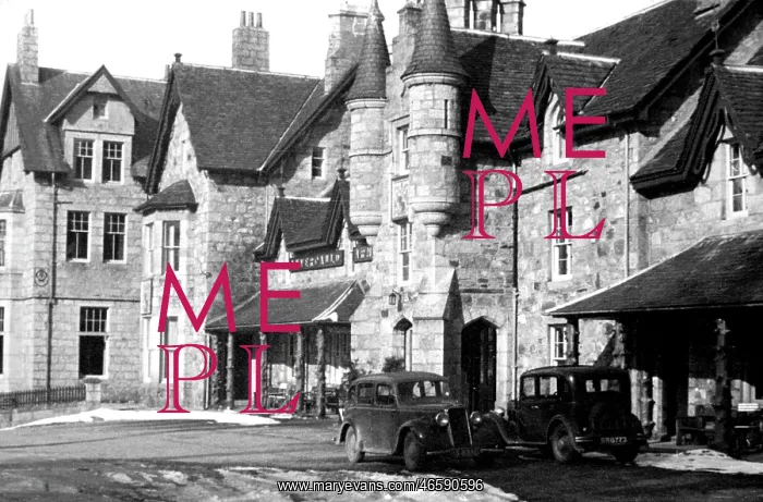 : Braemar, Invercauld Arms Hotel 1930