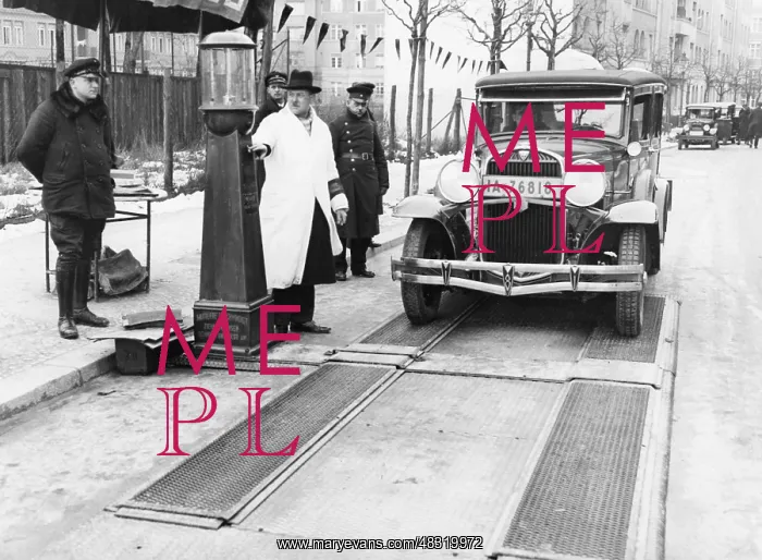 : Brake test, around 1930 : Brake test, around 1930