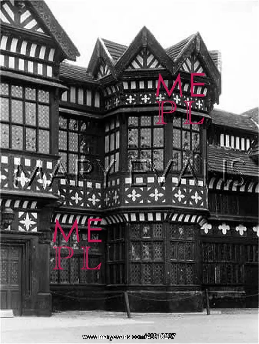 : BRAMHALL HALL : BRAMHALL HALL