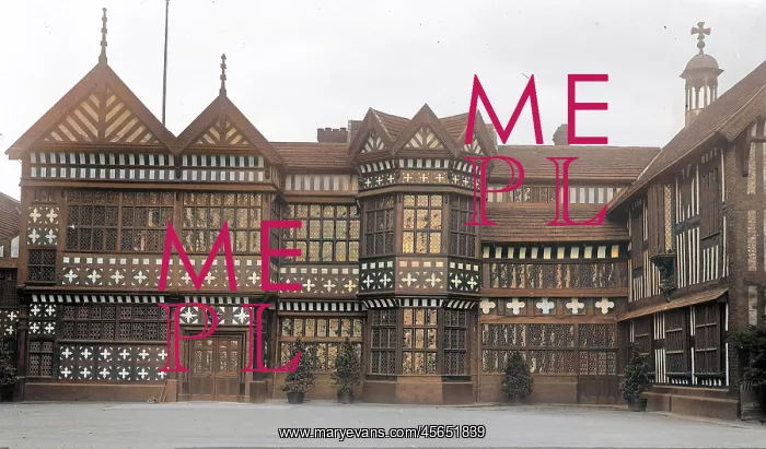 : Bramhall Hall, Cheshire : Bramhall Hall, Cheshire