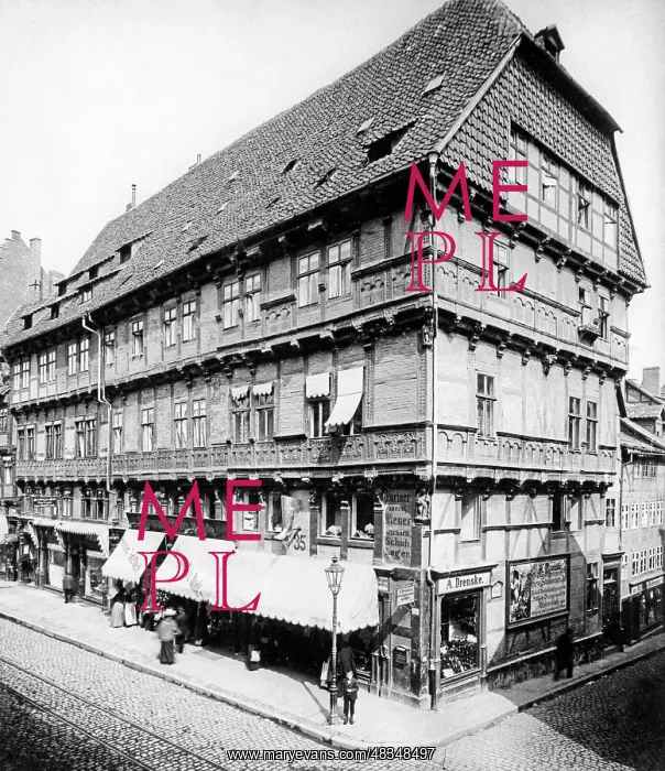 : Branch store of Hermann Tietz, 1903 : Branch store of Hermann Tietz, 1903