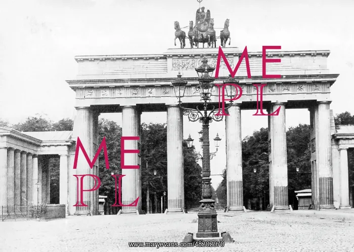 : Brandenburg Gate in Berlin : Brandenburg Gate in Berlin
