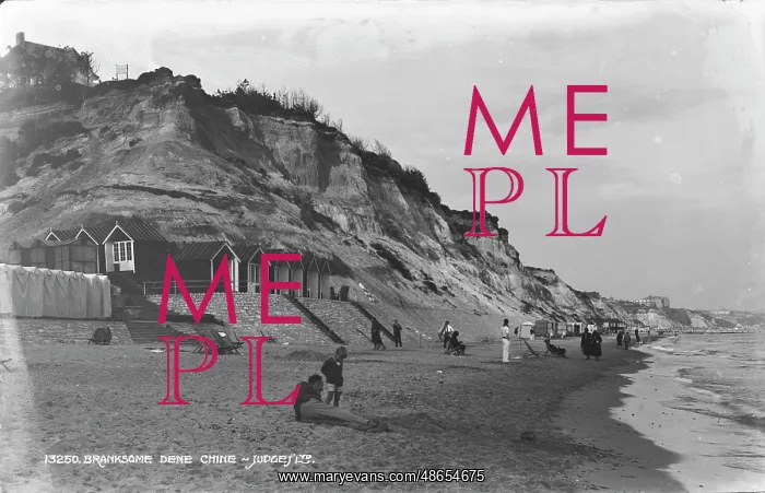 : Branksome Dene Chine Beach Scene : Branksome Dene Chine Beach Scene