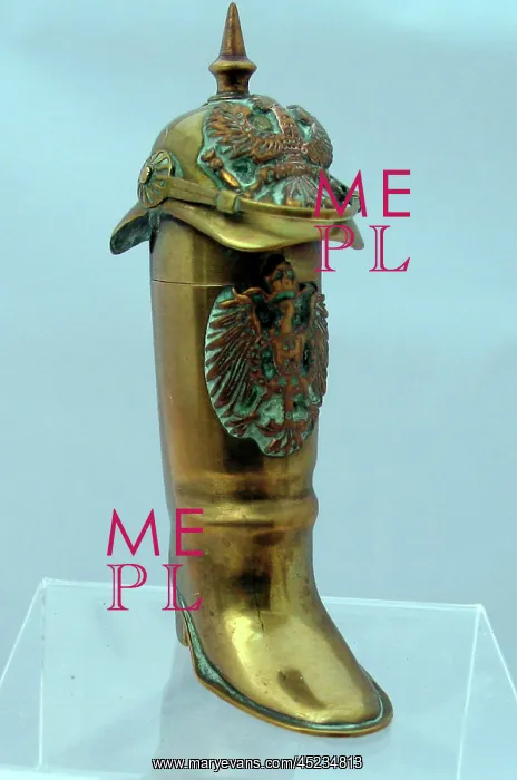 : Brass lighter in the form of a jackboot, WW1 : Brass lighter in the form of a jackboot, WW1